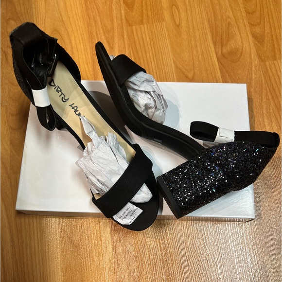 New in Box - Dirty Laundry Sandal *Jody" (US 7) - Picture 6 of 12